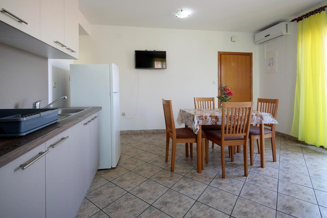 Apartments Dario Novalja Εξωτερικό φωτογραφία